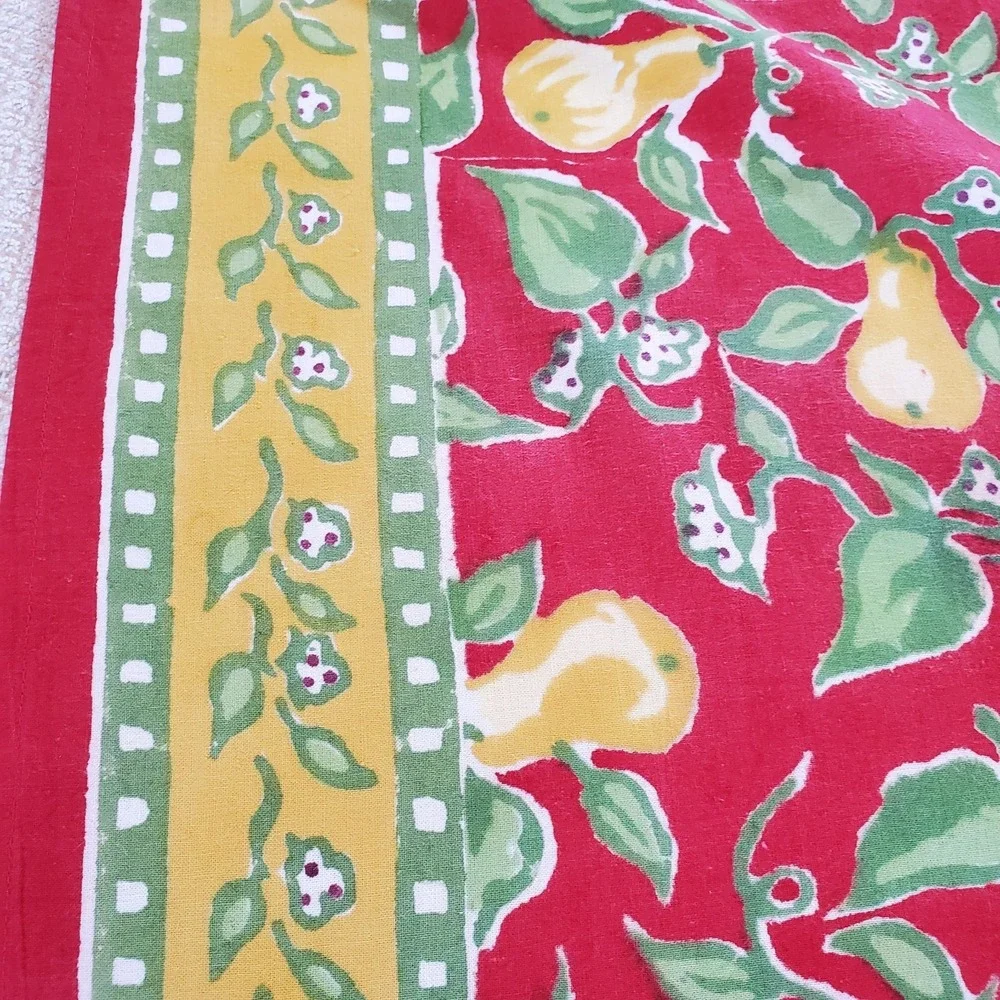 Pomegranate Tablecloth 100% Cotton Red With Yellow Pears‎ 60x90 & Napkin (1)